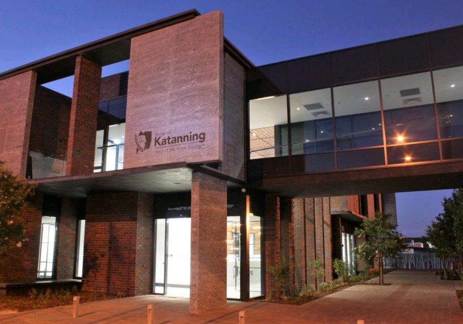 Katanning building that installed an elevator