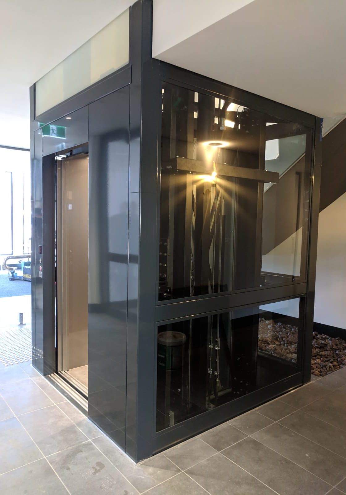 A commercial lift that is DDA compliant in Katanning