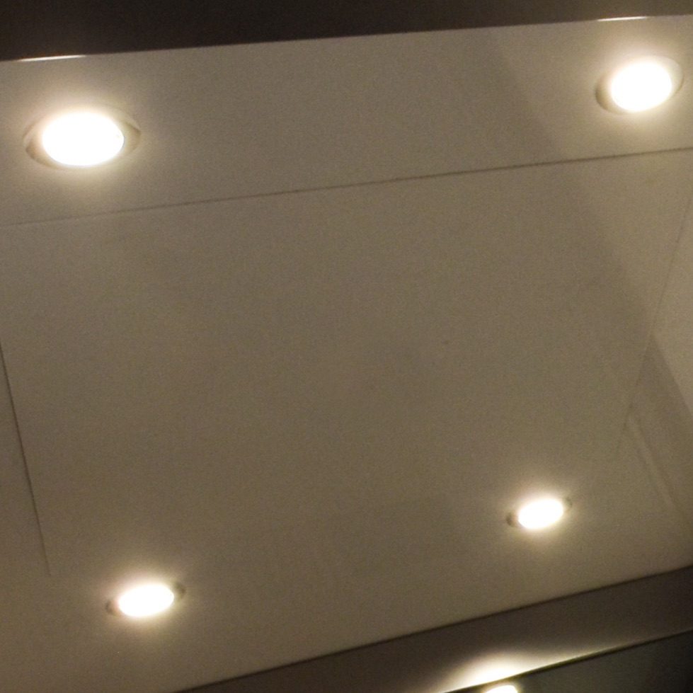 4 downlights in cabin ceiling
