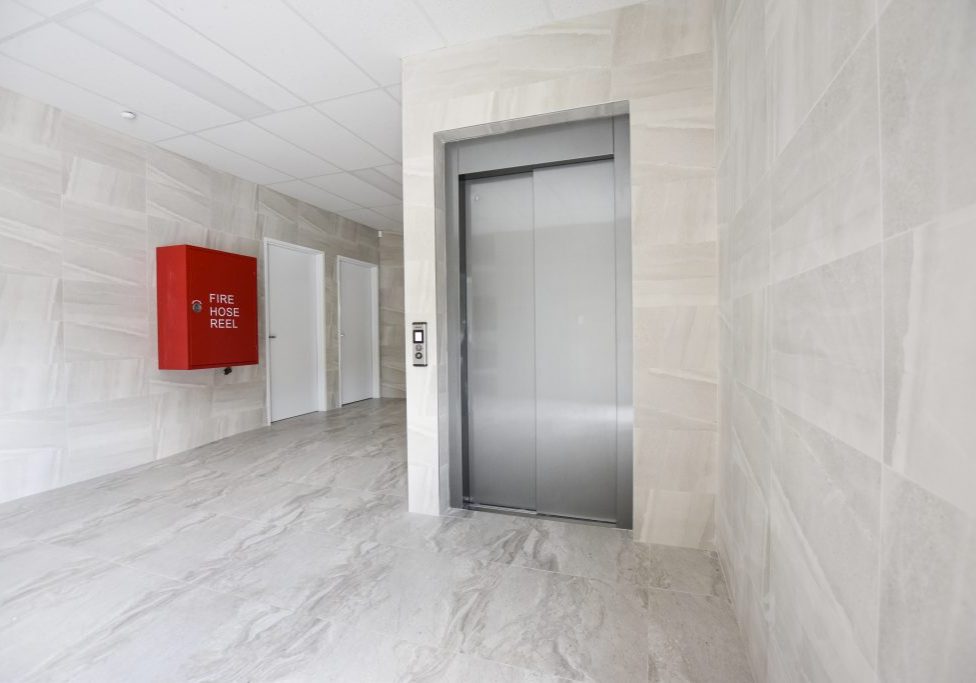 stretch commercial lift design